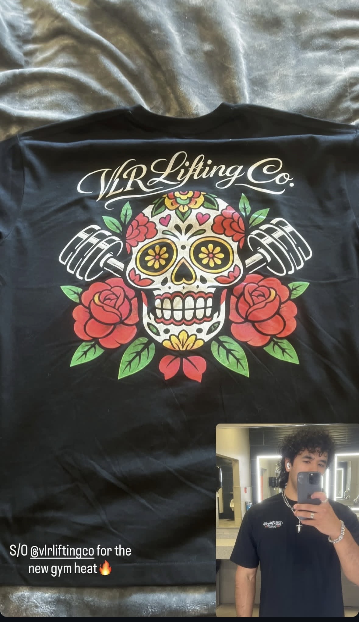 VLR familia repping VLR gear